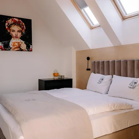 Дом отдыха Flowfort - Karkonosze - Mountain View - Private Hot Tub & Sauna Wojcieszyce