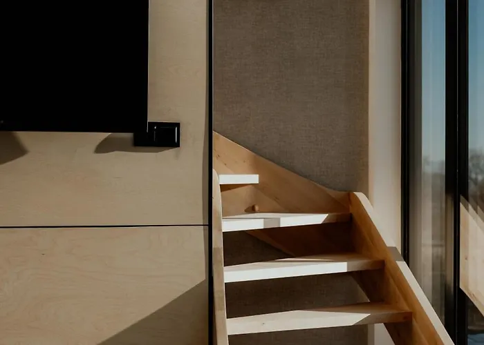 Дом отдыха Flowfort - Karkonosze - Mountain View - Private Hot Tub & Sauna