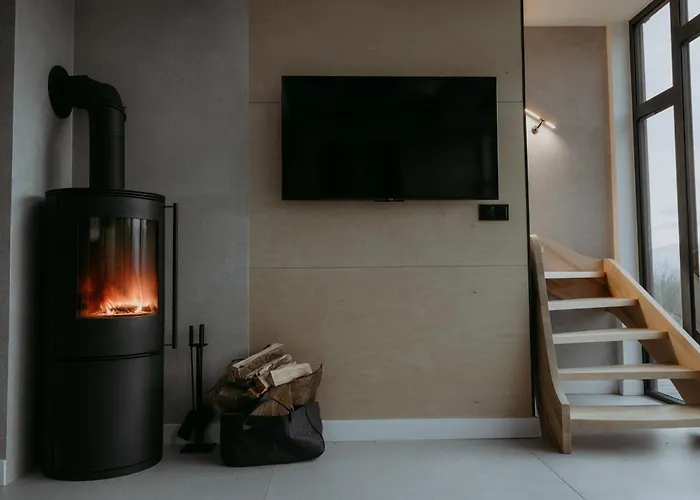 Дом отдыха Flowfort - Karkonosze - Mountain View - Private Hot Tub & Sauna