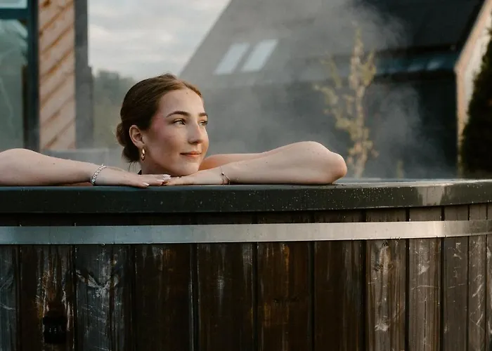 Flowfort - Karkonosze - Mountain View - Private Hot Tub & Sauna Дом отдыха Wojcieszyce